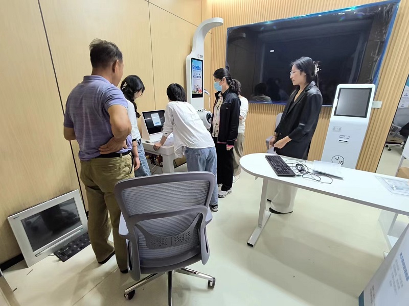 健康小屋提高國(guó)民幸福指數(shù)打造健康中國(guó) 健康小屋提高國(guó)民幸福指數(shù)打造健康中國(guó)